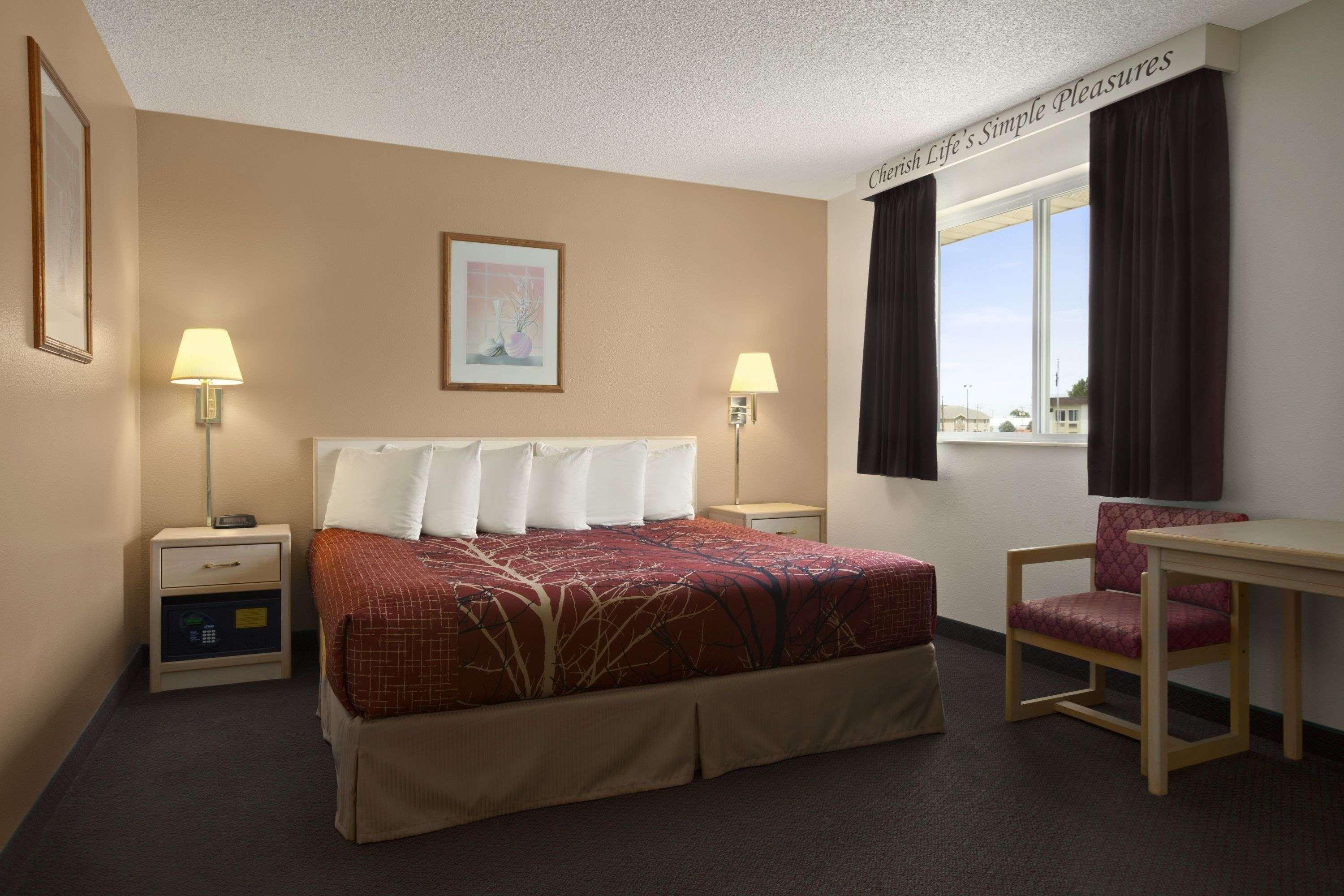 Econo Lodge Scottsbluff Kültér fotó